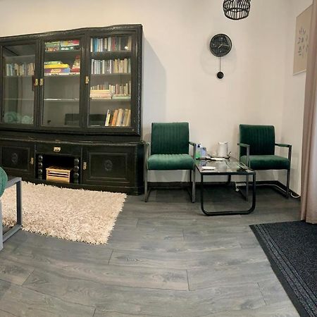 Dimora Apartman Debrecen Exterior foto